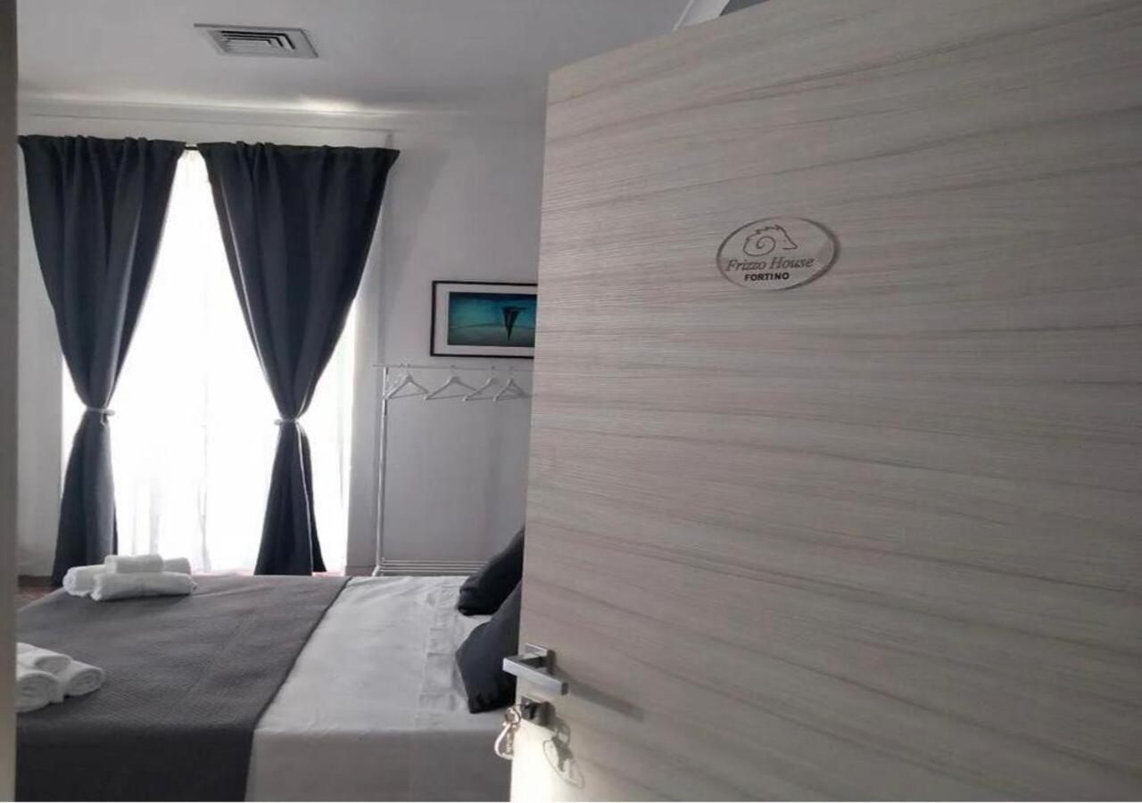 Frizzo House Panzió Agropoli Kültér fotó